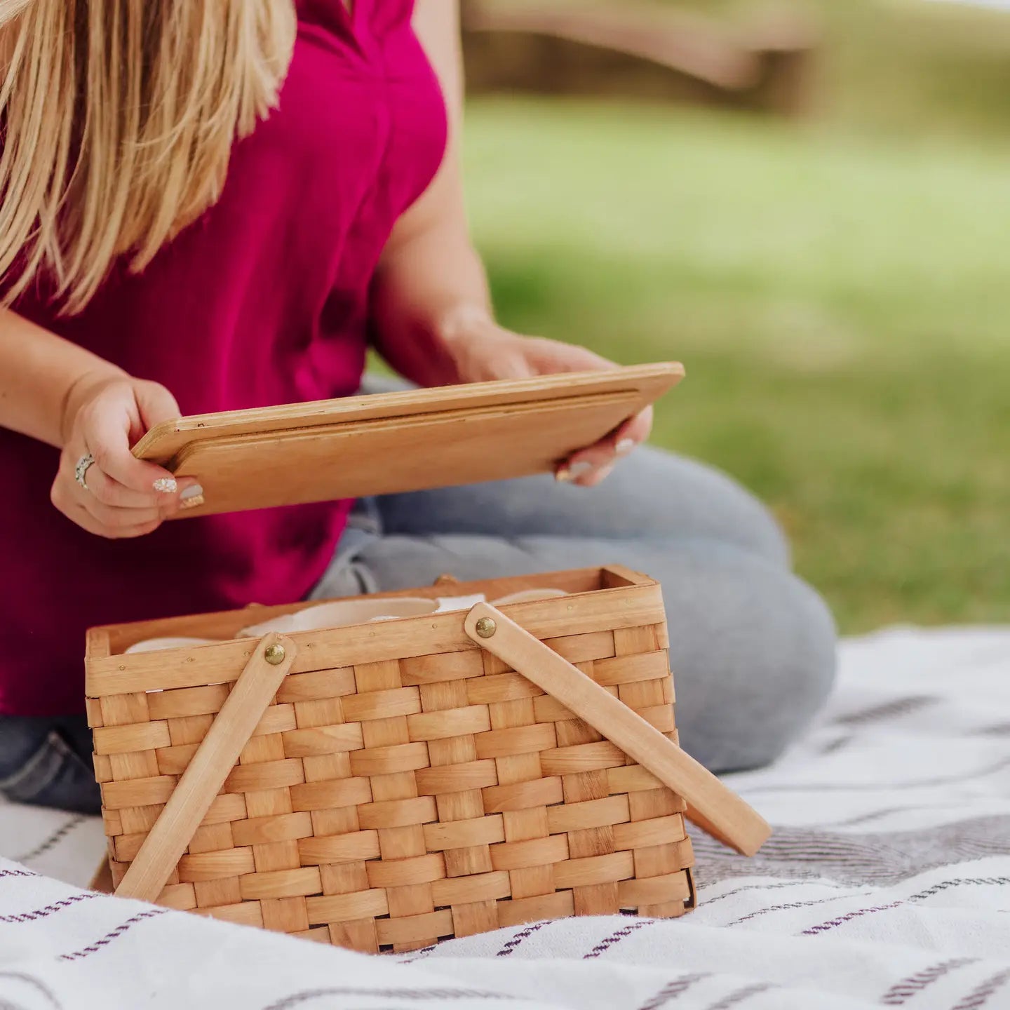 Poppy Picnic Insulated Basket
